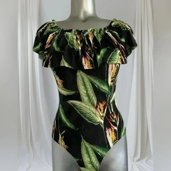 ✅BCBGMAXAZRIA  bodysuit - Picture 1 of 15